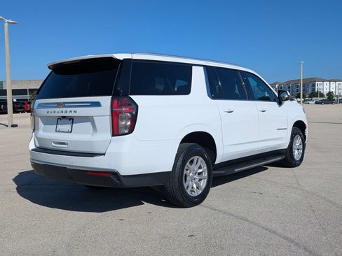 Used 2023 Chevrolet Suburban LS AWD/4WD image 5