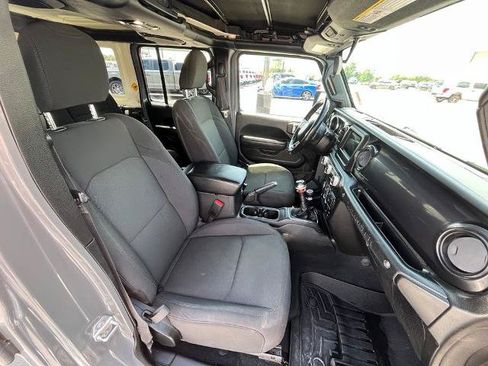 Used 2022 Jeep Wrangler Unlimited Sport AWD/4WD image 6
