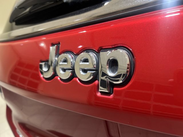 Used 2025 Jeep Compass Limited AWD/4WD image 28