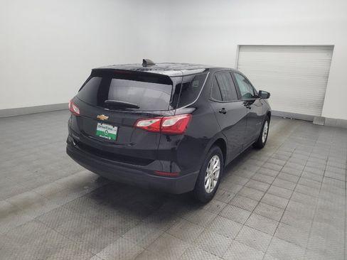 Used 2020 Chevrolet Equinox LS w/ LS Convenience Package FWD image 9