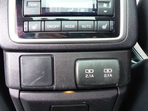 Used 2020 Subaru Ascent Limited w/ Technology Package image 41