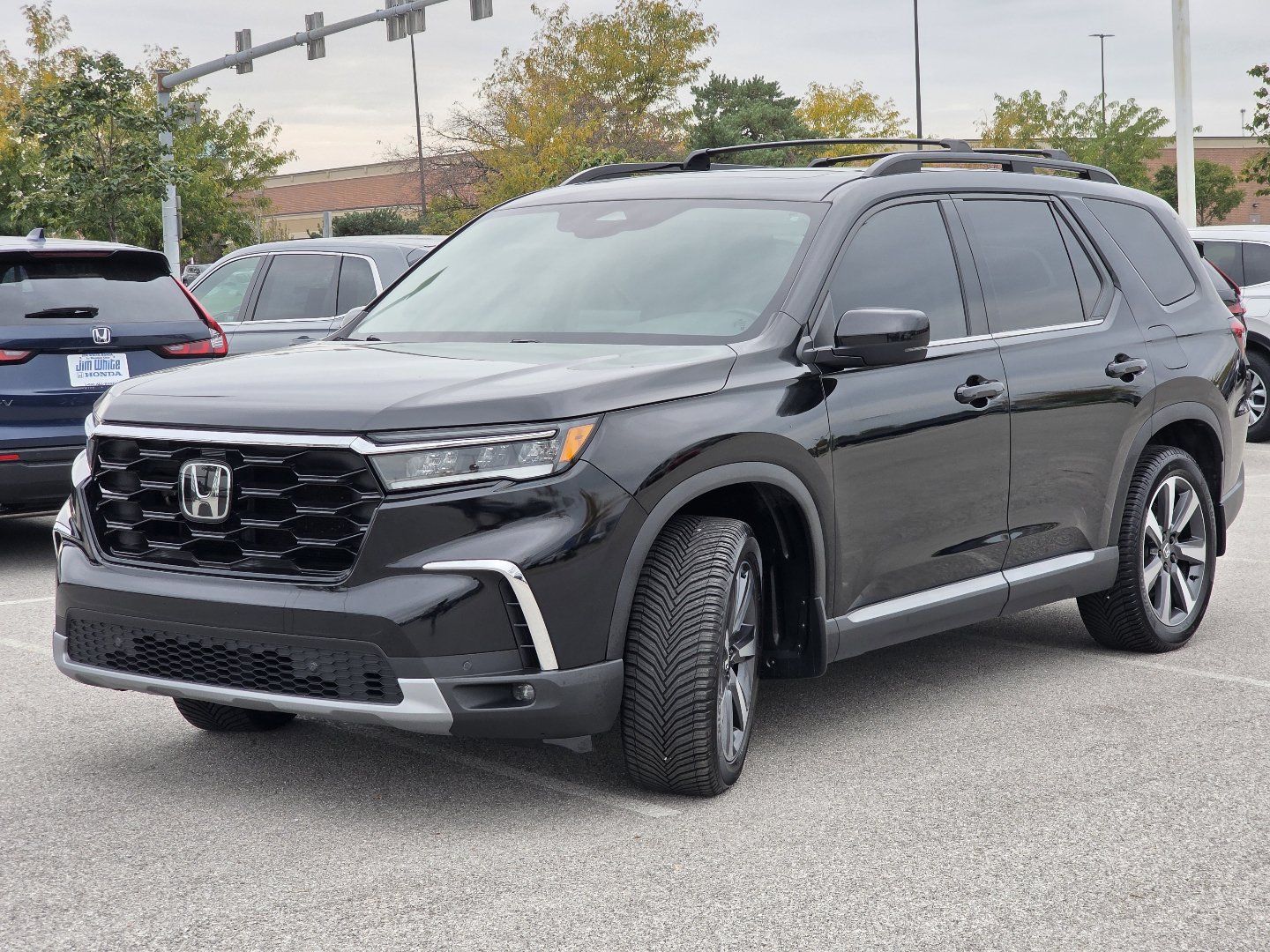 Certified 2023 Honda Pilot Touring image 13