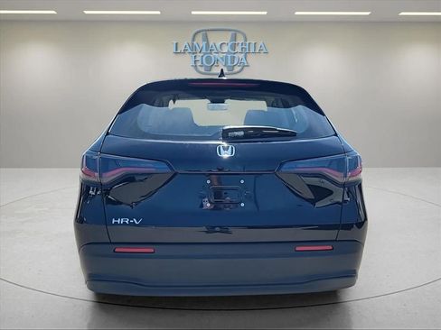 Used 2023 Honda HR-V LX image 4