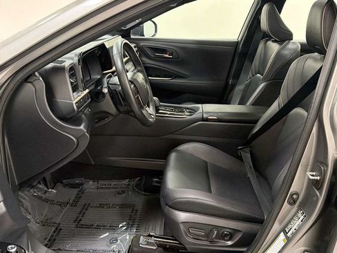 Certified 2024 Toyota Crown Platinum AWD/4WD image 13