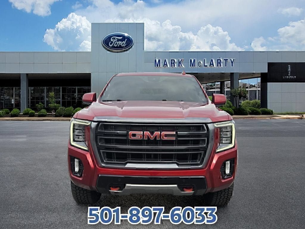 Used 2024 GMC Yukon AT4 AWD/4WD image 8