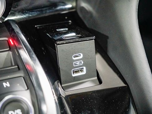 Used 2025 Acura MDX SH-AWD w/ Technology Package image 26