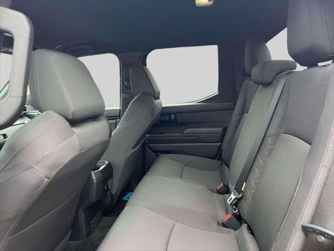 Certified 2025 Toyota Tacoma SR5 image 13