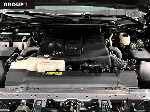 Used 2023 Toyota Tundra SR5 w/ TRD Off-Road Package AWD/4WD image 32