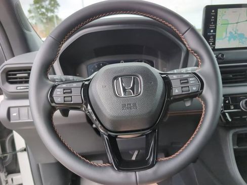 New 2026 Honda Pilot Sport image 19