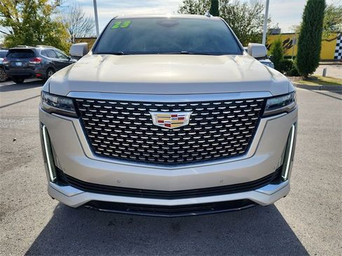 Used 2023 Cadillac Escalade Premium Luxury image 10