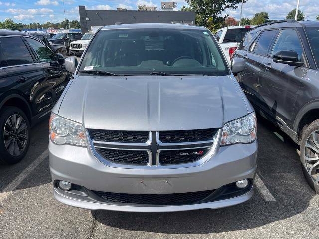 Used 2019 Dodge Grand Caravan SXT FWD image 1