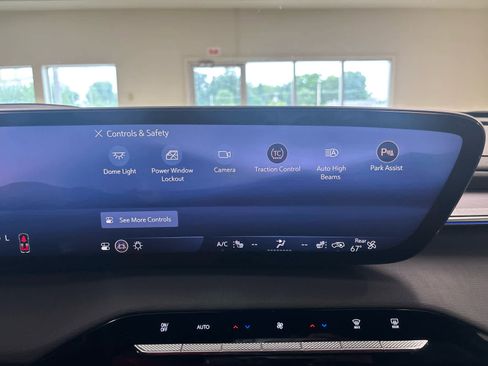 Used 2025 Buick Enclave Sport Touring w/ Power Package image 50