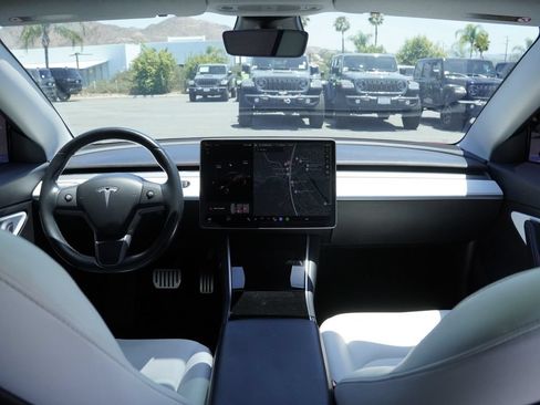 Used 2018 Tesla Model 3 Long Range AWD/4WD image 23