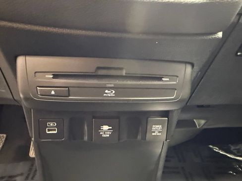 Used 2023 Honda Odyssey Touring image 20