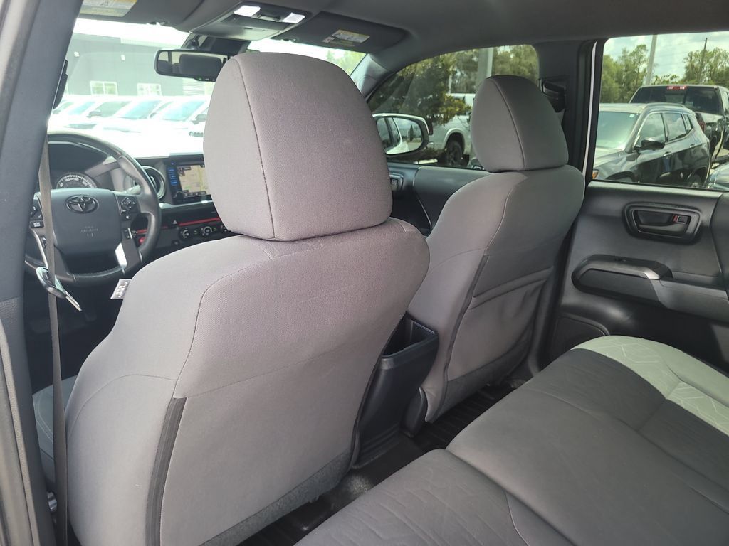 Used 2019 Toyota Tacoma TRD Sport RWD image 11