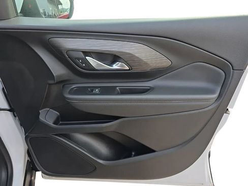 Used 2023 GMC Terrain SLE w/ LPO, Floor Liner Package FWD image 20