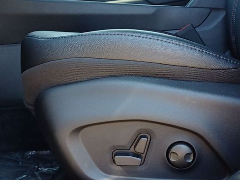 New 2026 Jeep Compass Trailhawk AWD/4WD image 11