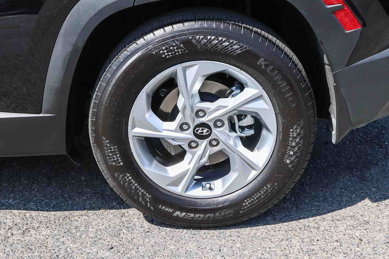 Used 2024 Hyundai Tucson SEL FWD image 13