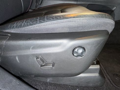 Used 2022 Dodge Durango R/T image 35