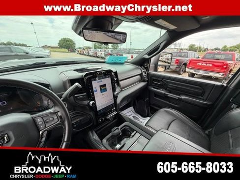 Used 2024 RAM 3500 Limited AWD/4WD image 17