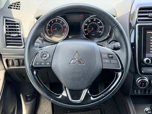 Used 2024 Mitsubishi Outlander Sport SE AWD/4WD image 15