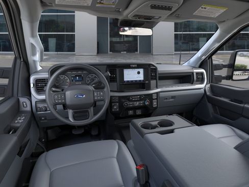 New 2026 Ford F250 XL AWD/4WD image 11