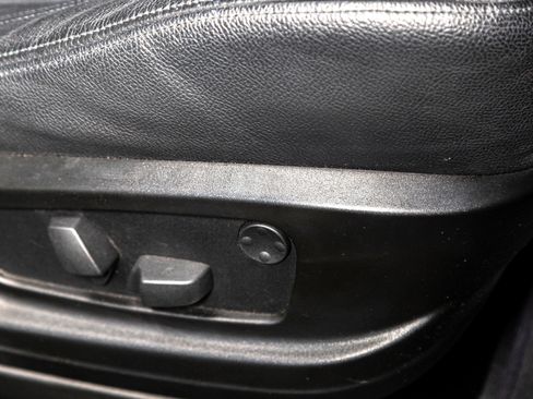 Used 2012 BMW X5 xDrive50i image 25