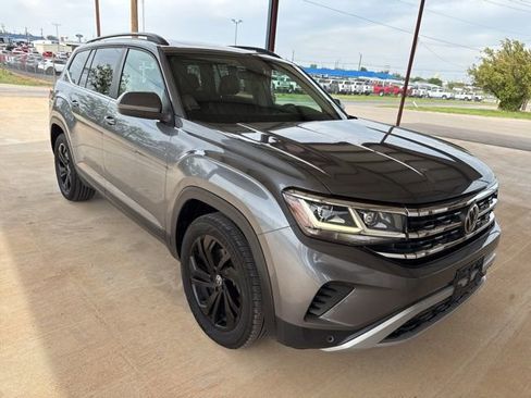 Used 2022 Volkswagen Atlas SE FWD image 1