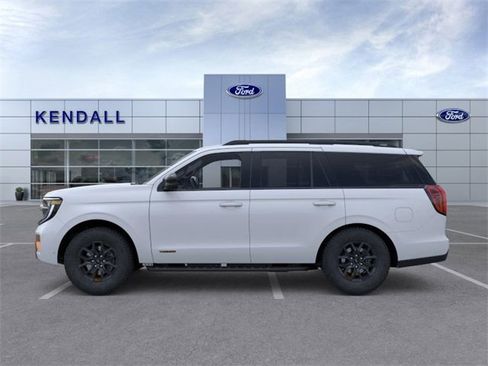 New 2026 Ford Expedition Tremor image 3