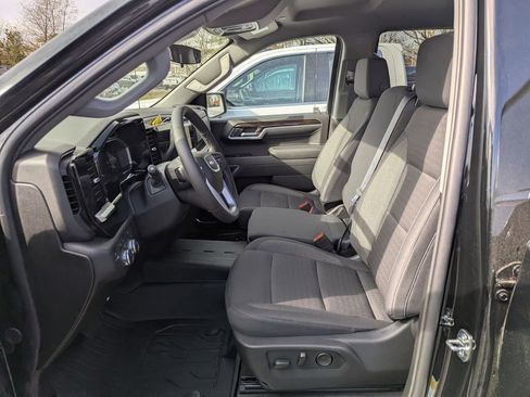 New 2026 GMC Sierra 1500 SLE w/ X31 Off-Road Package image 12