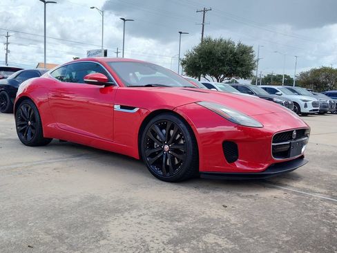 Used 2019 Jaguar F-TYPE Coupe RWD image 14