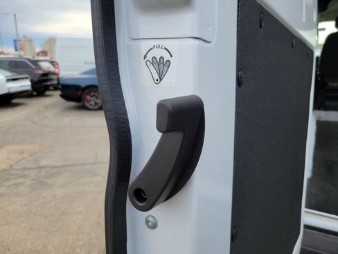Used 2025 RAM ProMaster 1500 w/ Convenience Group FWD image 18