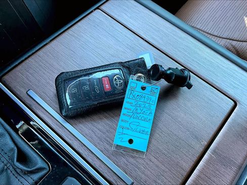 Used 2023 Toyota Tundra 1794 Edition image 14