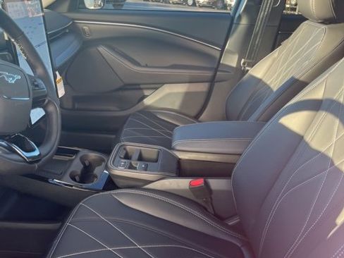 New 2025 Ford Mustang Mach-E Select w/ Comfort Package Lite image 12