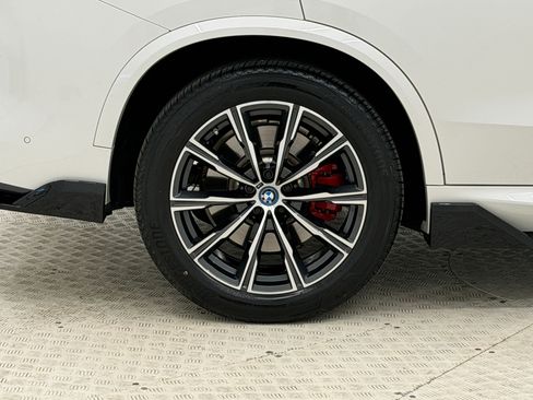 Used 2023 BMW X5 xDrive45e w/ M Sport Package image 12