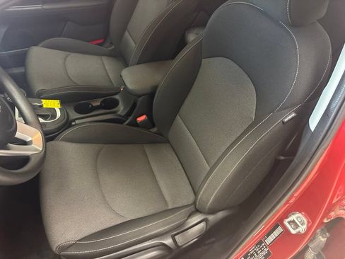 Used 2023 Kia Forte LXS w/ LXS Technology Package FWD image 21