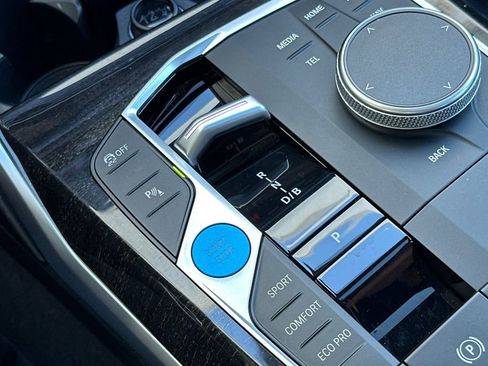 Used 2023 BMW i4 eDrive35 w/ Premium Package image 23