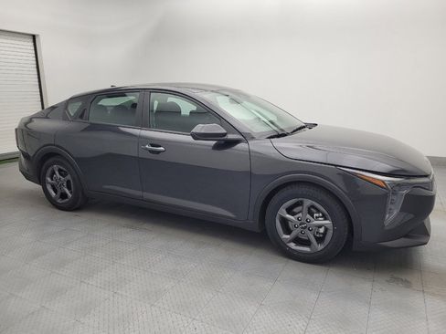 Used 2025 Kia K4 FWD image 11