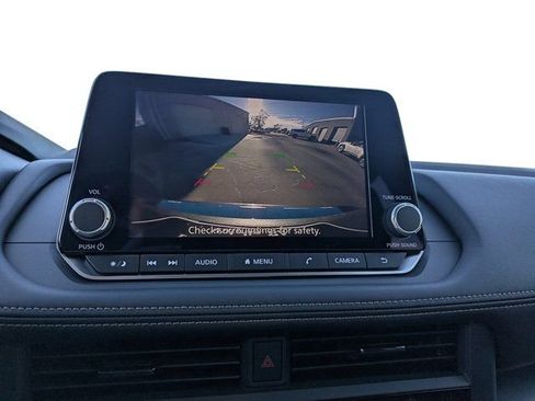 New 2026 Nissan Rogue SV w/ Cold Weather Package FWD image 20