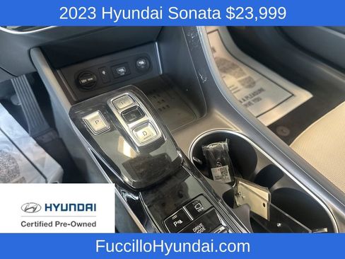 Used 2023 Hyundai Sonata Limited image 11