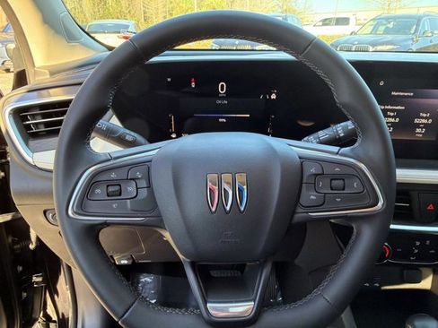Used 2024 Buick Encore GX Sport Touring image 22