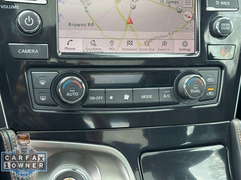 Used 2023 Nissan Maxima SR w/ Sport Mat Group FWD image 29