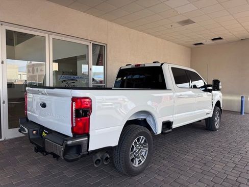 Used 2024 Ford F250 Lariat image 4