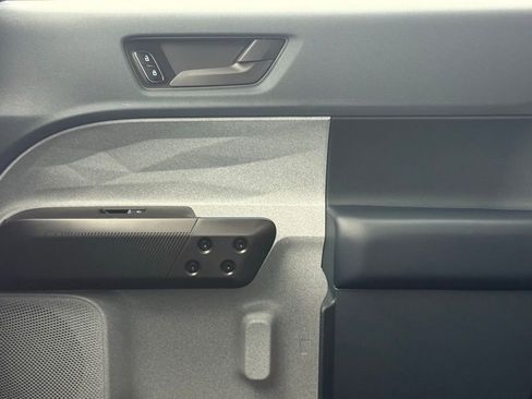 Used 2025 Ford Maverick XLT w/ XLT Luxury Package image 39