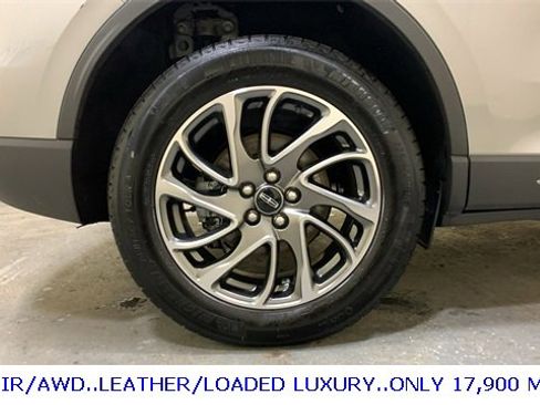 Used 2022 Lincoln Corsair AWD w/ Equipment Group 101A image 16