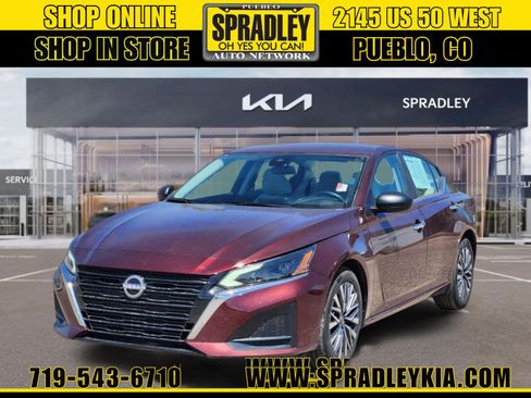 Used 2025 Nissan Altima 2.5 SV FWD image 1