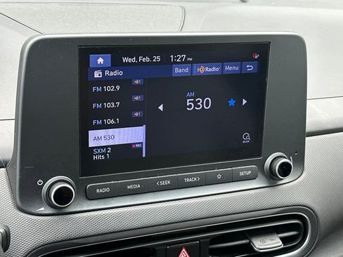 Used 2022 Hyundai Kona SEL image 19