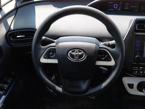 Used 2016 Toyota Prius Two FWD image 44