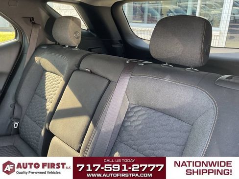 Used 2018 Chevrolet Equinox LT FWD image 9