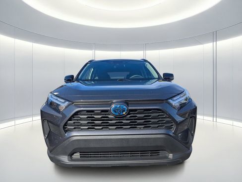 Used 2024 Toyota RAV4 XLE image 9